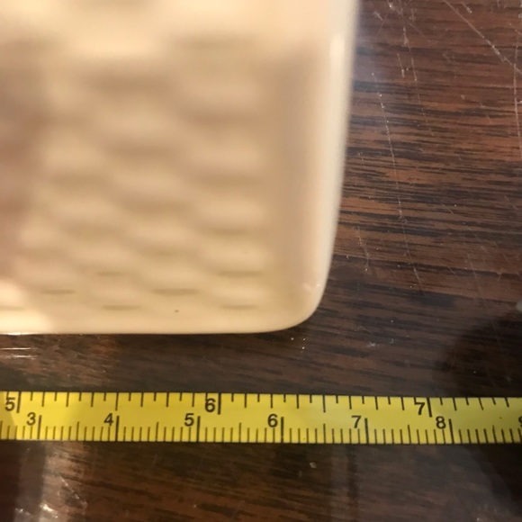 PORCELAIN STANDING PICTURE FRAME - Picture 8 of 8